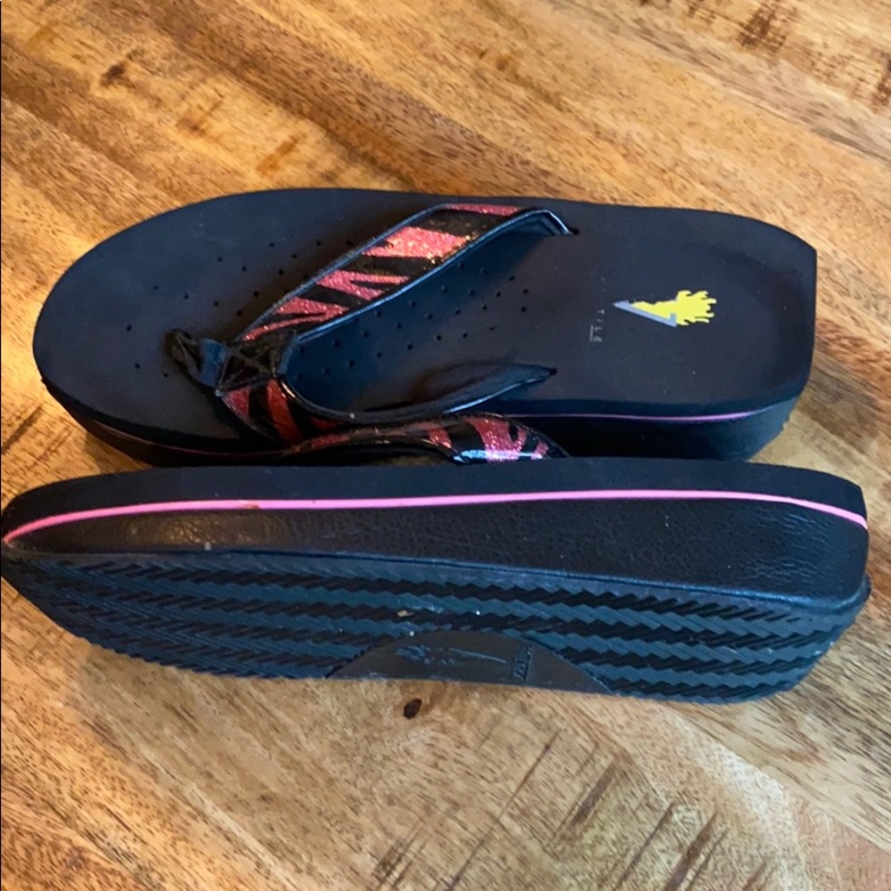 Volatile Flip Flops - image 2